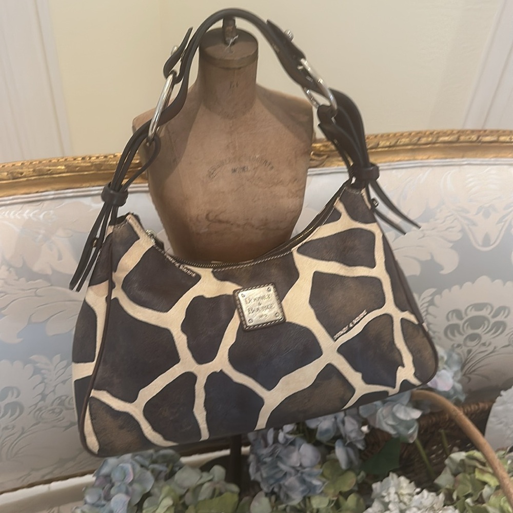 Vintage Dooney, Bourke, giraffe print, genuine, leather handbag